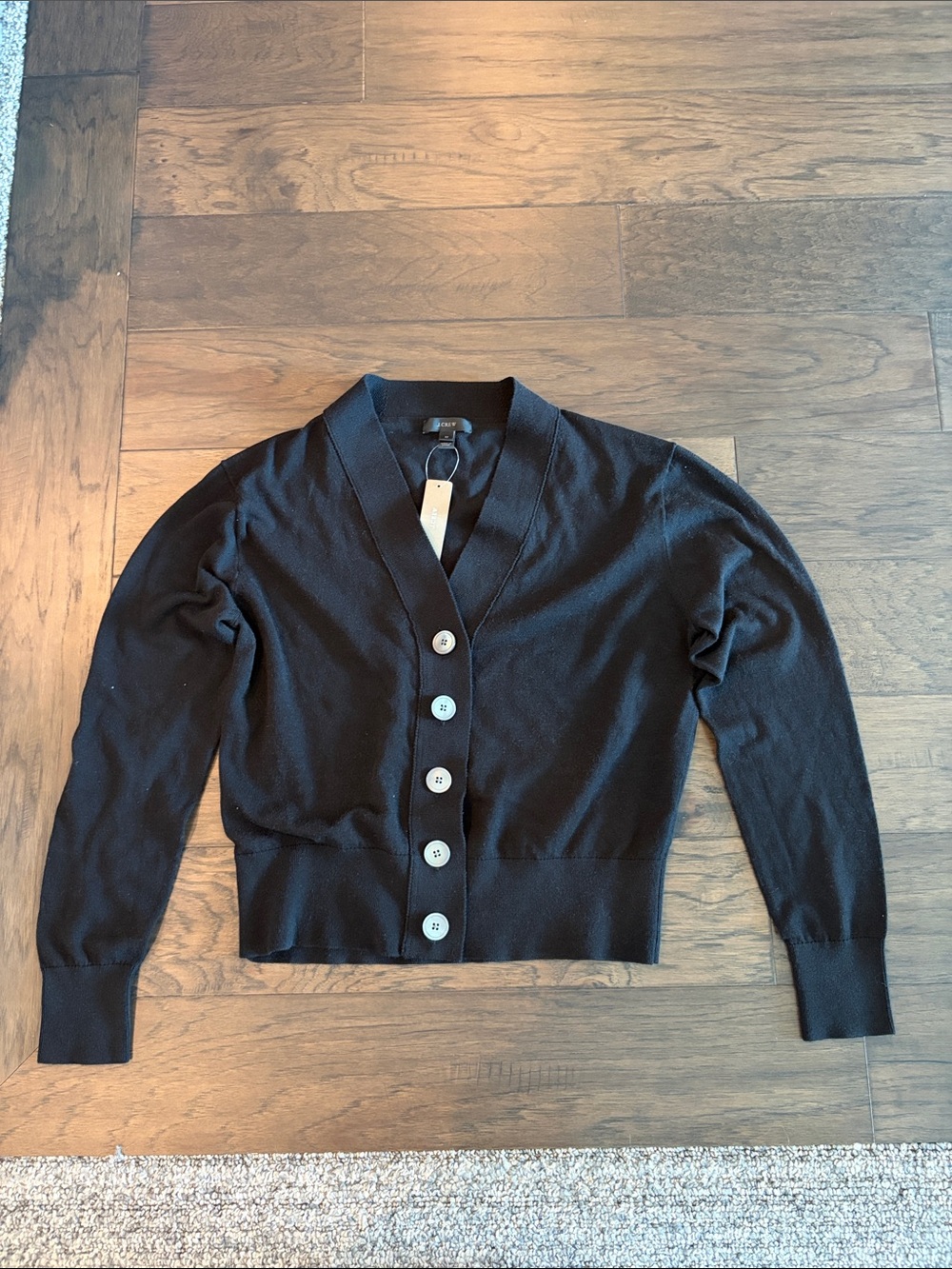 New With Tags JCrew V-Neck Cardigan Sz M